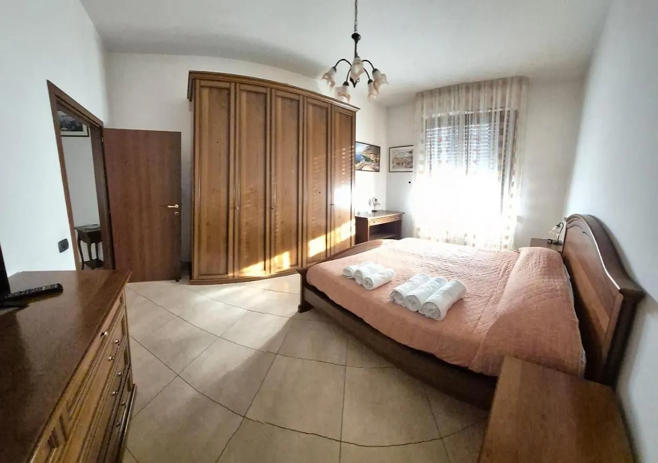 Апартаменты Residence Ai Bassi La Casa Di Beatrice Скандиччи Италия
